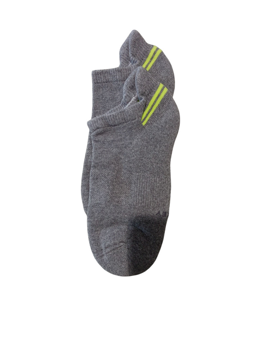 #7472 Compact Cotton Stretch Low Show Socks with StayFresh Treatment -