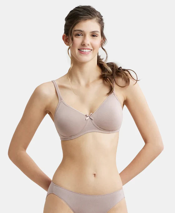 #1722 Wirefree Non Padded Super Combed Cotton Elastane Stretch Medium Coverage Everyday Bra with Concealed Shaper Panel