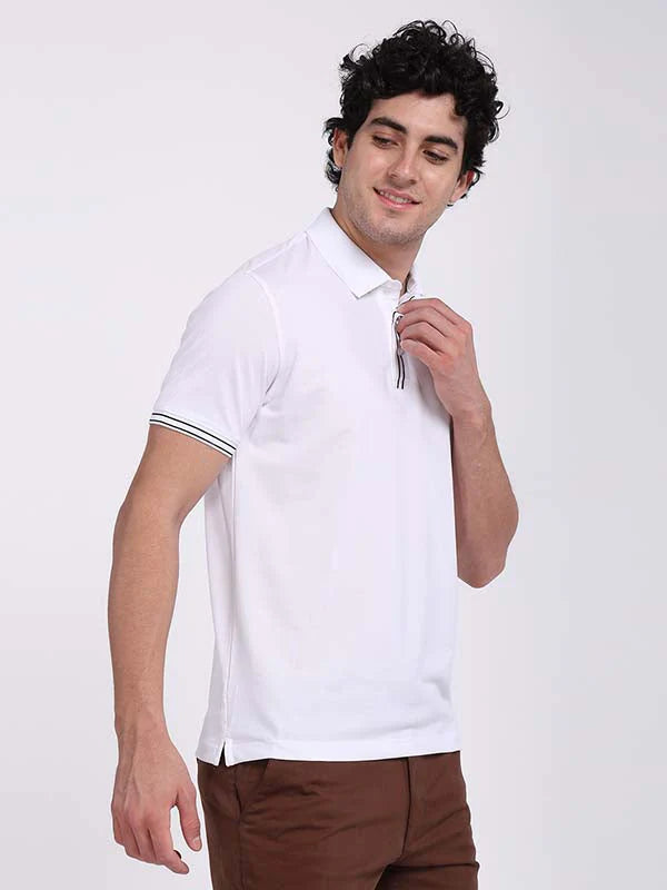 Men Solid Polo T-Shirt ITMTS01932
