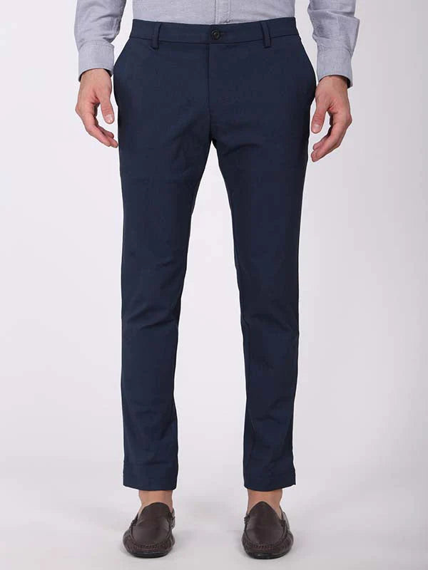 Men Solid Urban Fit Trouser ITMTR01838