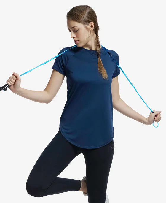 #MW62 Microfiber Fabric Relaxed Fit Solid Curved Hem Styled Half Sleeve T-Shirt
