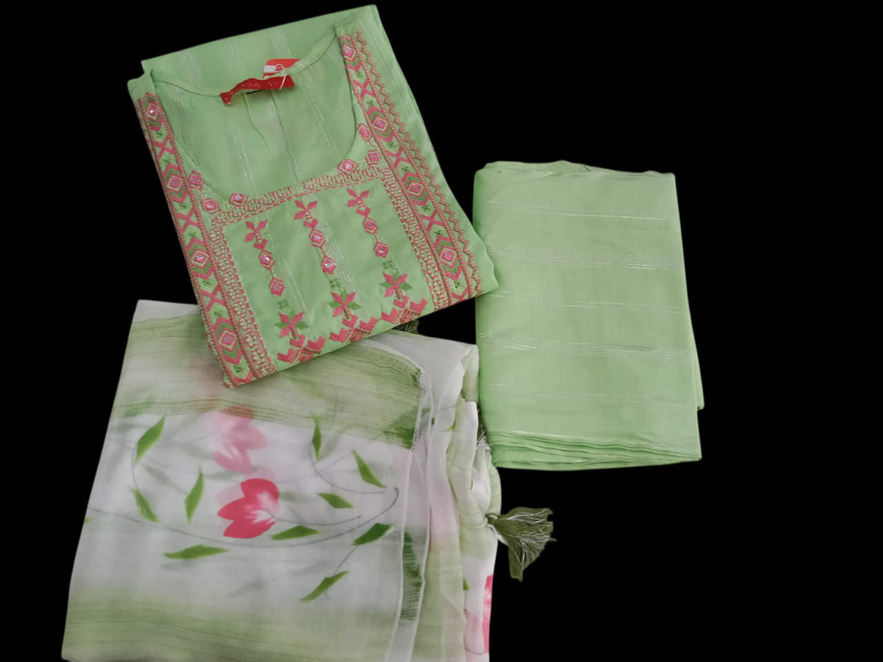Green Kurta with Trousers & print Dupatta KS-S25-SK-1296