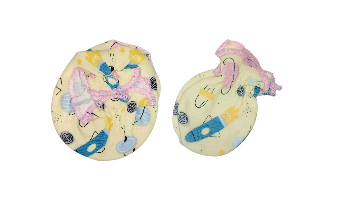 Premium & Soft Baby Cap, Mitten & Booties Set | Comfortable & Essential for Babies, Infants & New Borns