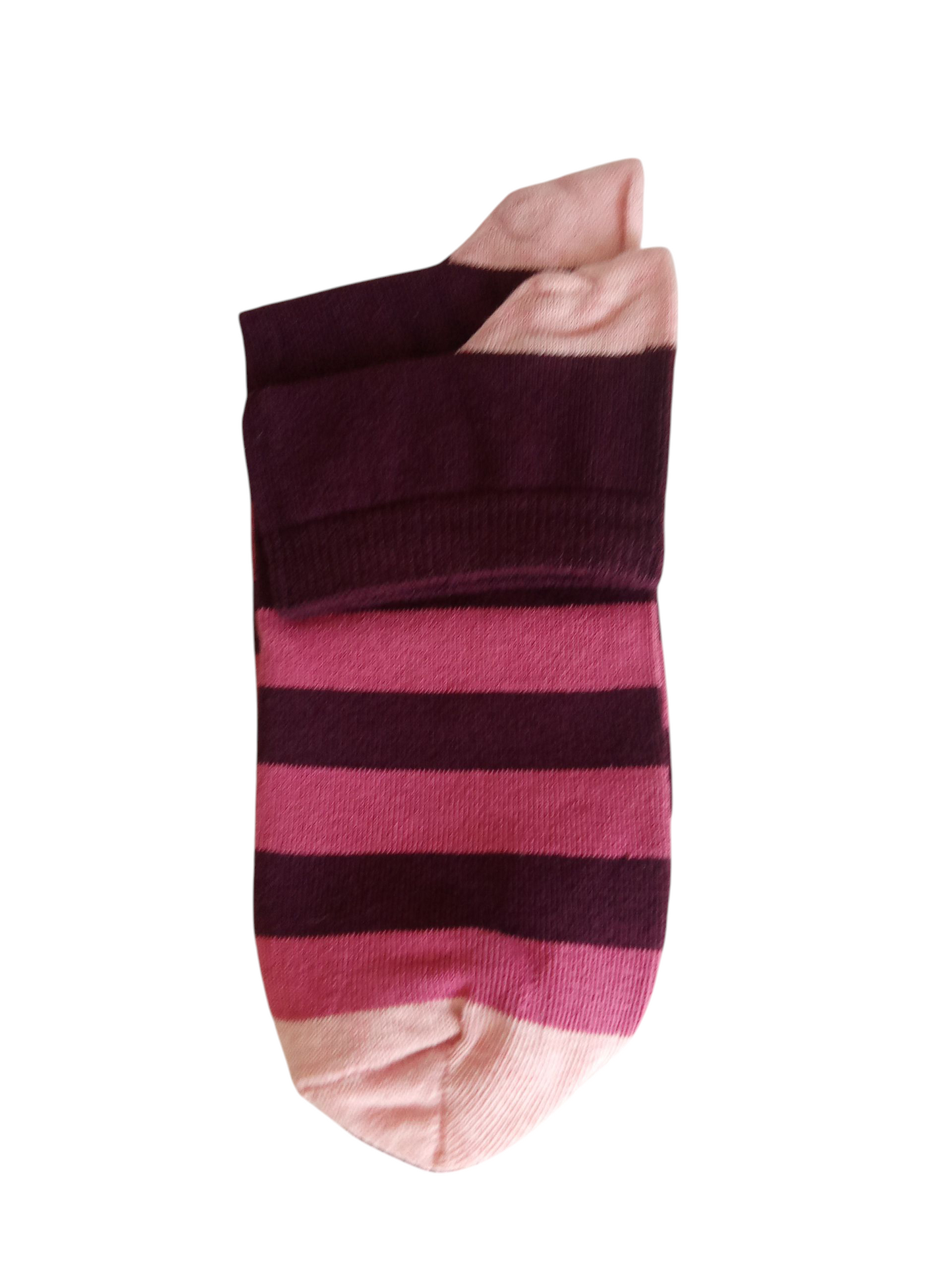 #7403 Compact Cotton Stretch Solid Low Show Socks with Stay Fresh Treatmen