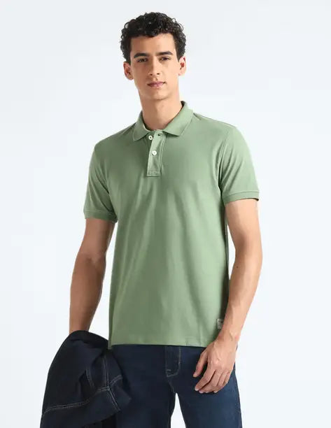 FLYING MACHINE  Men Solid Polo Neck Cotton Blend Green T-Shirt FMTSH6466