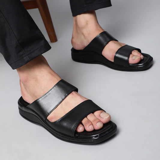 Coolers Casual Black Slippers For Men 2050-01 By Liberty