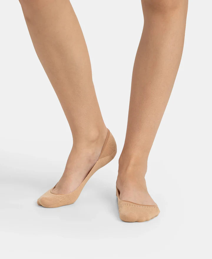 #7401 Compact Cotton Stretch No Show Socks With Stay Fresh Treatment