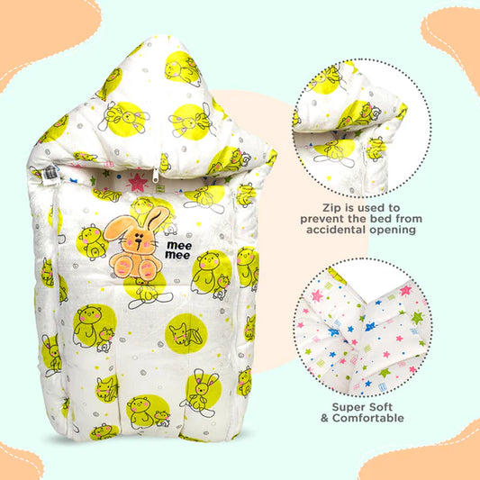 MEEMEE Dino Snooze: Green Dinosaur Print Cozy Carry Nest for Your Little One's Comfort