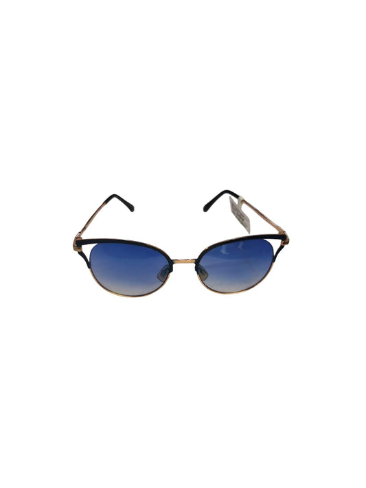 WOMEN GIO COLLECTION SUNGLASSES E679 BLKRGD