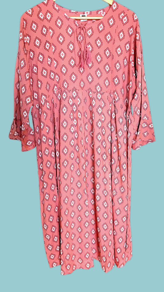 MEE MEE Rayon Maternity Dress – Stylish, Comfortable & Nursing-Friendly