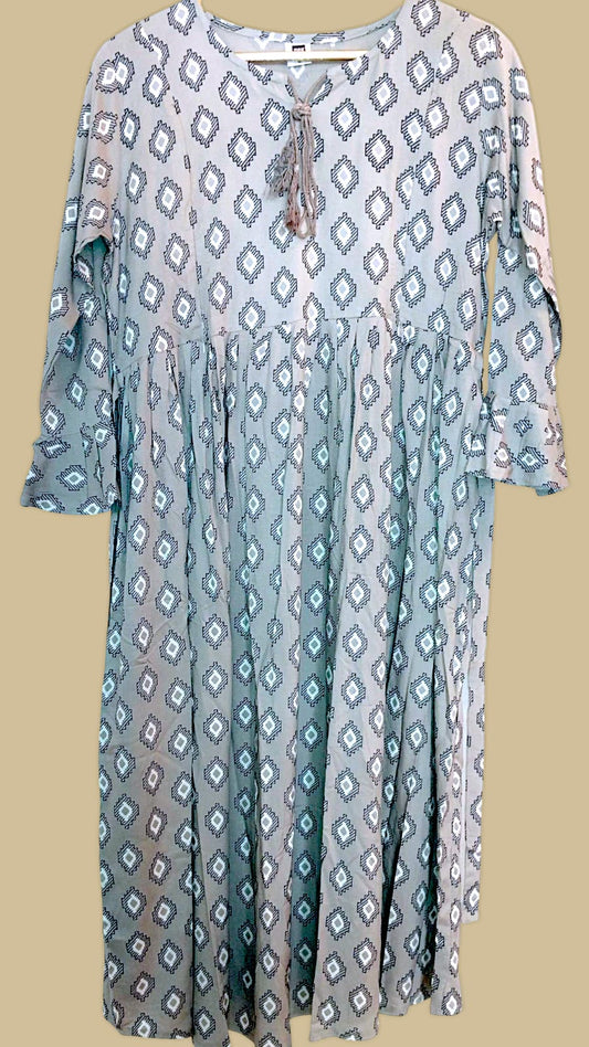 MEE MEE Orange Printed Rayon Maternity Dress – Stylish, Comfortable & Nursing-Friendly