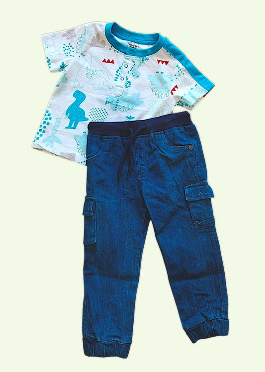 Printed Blue Tee With Denim Pants- White & Dark Blue