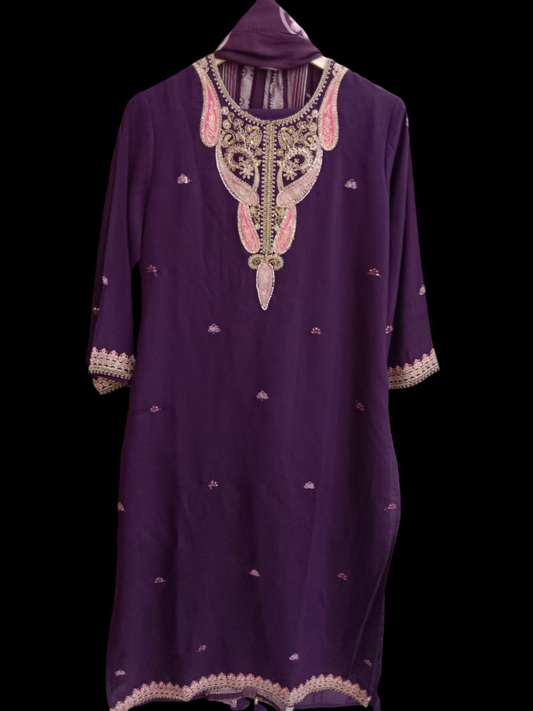 Embroidered Kurta with Trousers & Dupatta #KS-A24-SK-1095