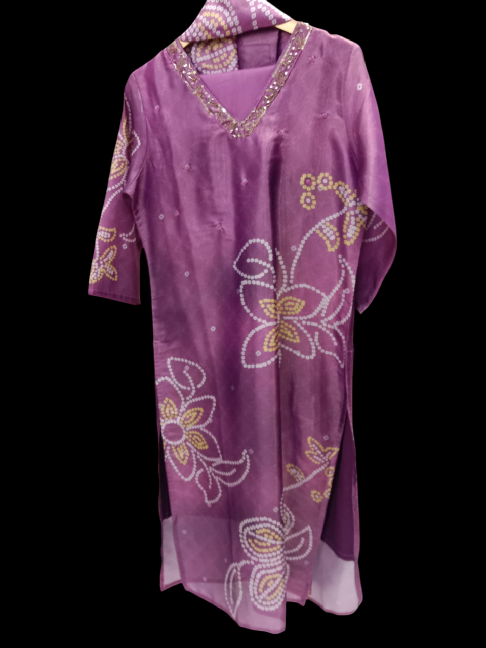 Embroidered Kurta with Trousers & Dupatta #KS-A24-SK-0900